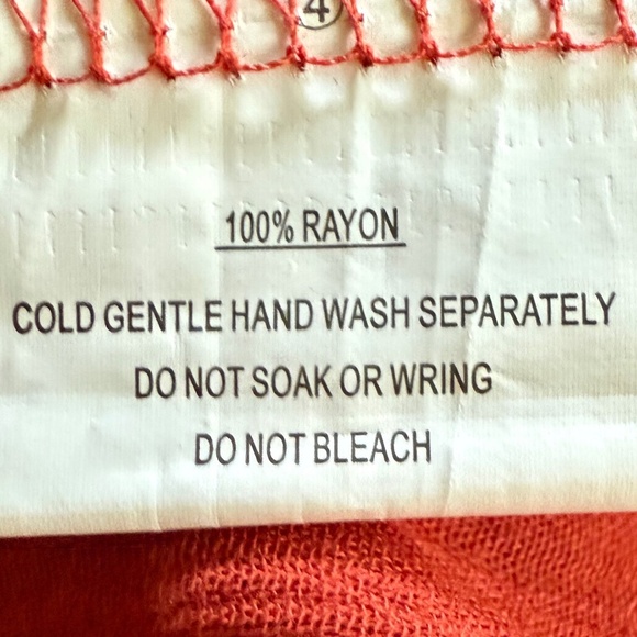 Selfie Leslie Red Romper‎ Off Shoulder Tassels Size Small Boho - Picture 12 of 13